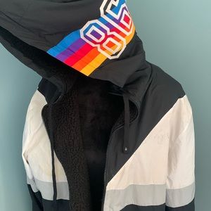 Sherpa lined windbreaker Pink rainbow detail